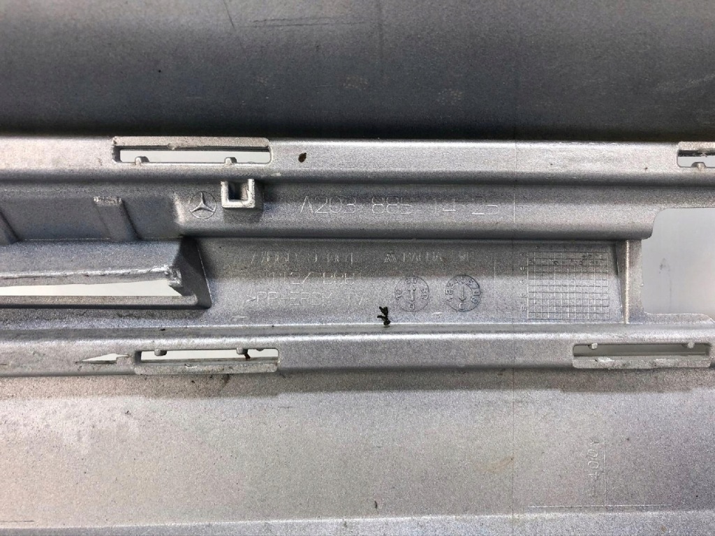 Бампер перед передній mercedes c-klasa w203 a2038851425 Зі Шроту