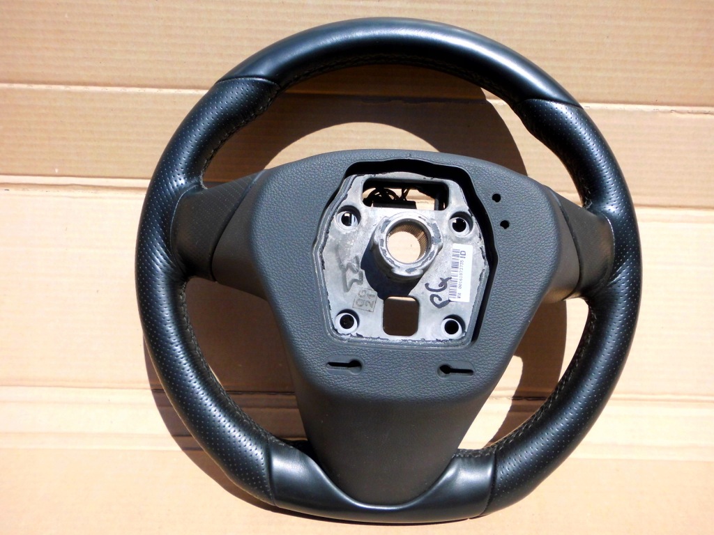 фото №6, Воздуховод мультифункция opel zafira c opc кожа europa 13365200