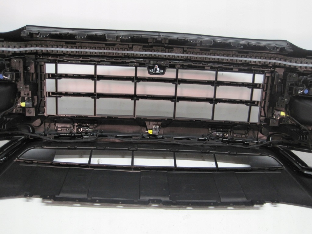 Купити Бампер перед porsche cayenne 9y0 lift 6 pdc камера