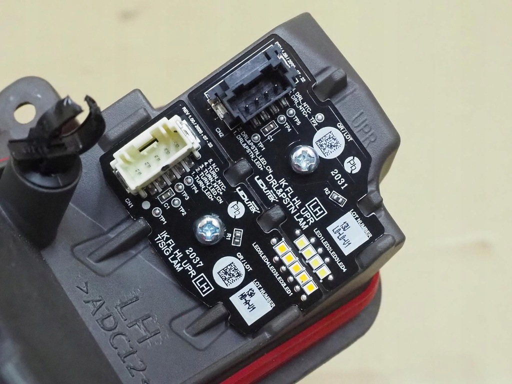 фото №14, Hyundai genesis g70 lift 21- перетворювач led лампи jeż лівий