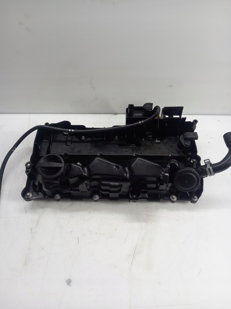 фото №1, Крышка клапанов volvo v40 ii 2,0d 31461860