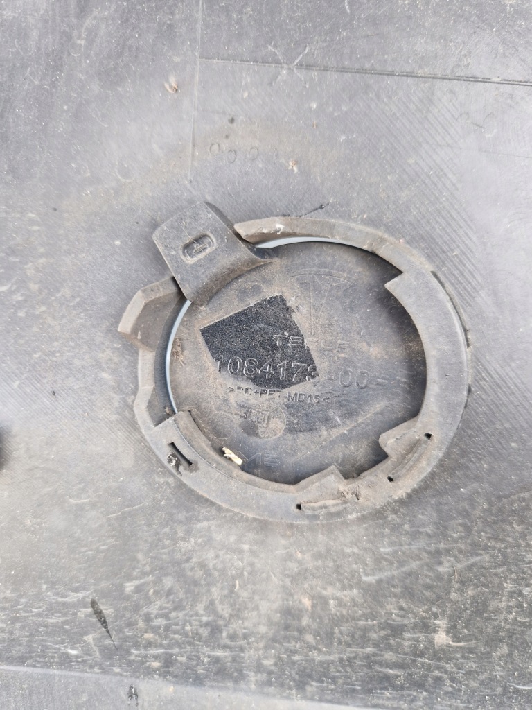 фото №9, Tesla model 3 бампер перед