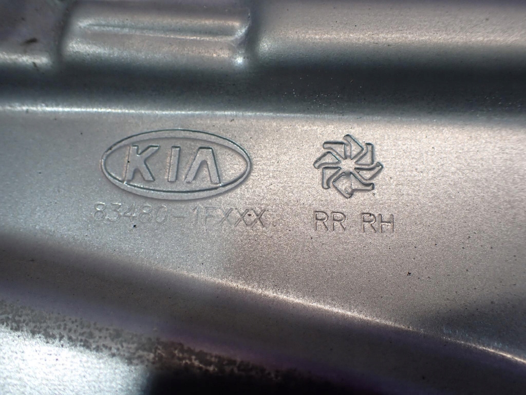 фото №5, Kia sportage ii 04-08 підйомник скло задня правий 824701f000 2 pin