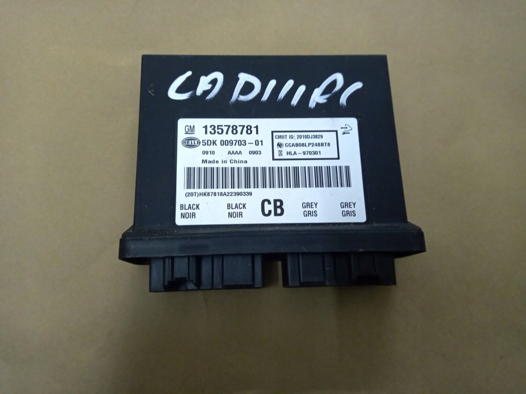 Купити Модуль комфорту cadillac xts 2013r 13578781