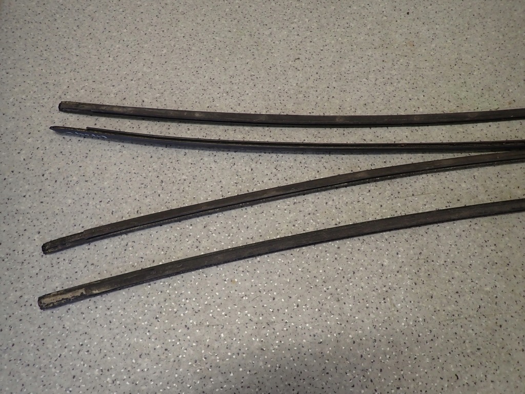 фото №5, Toyota corolla e12 hb 03-07 молдинг кровельная левая