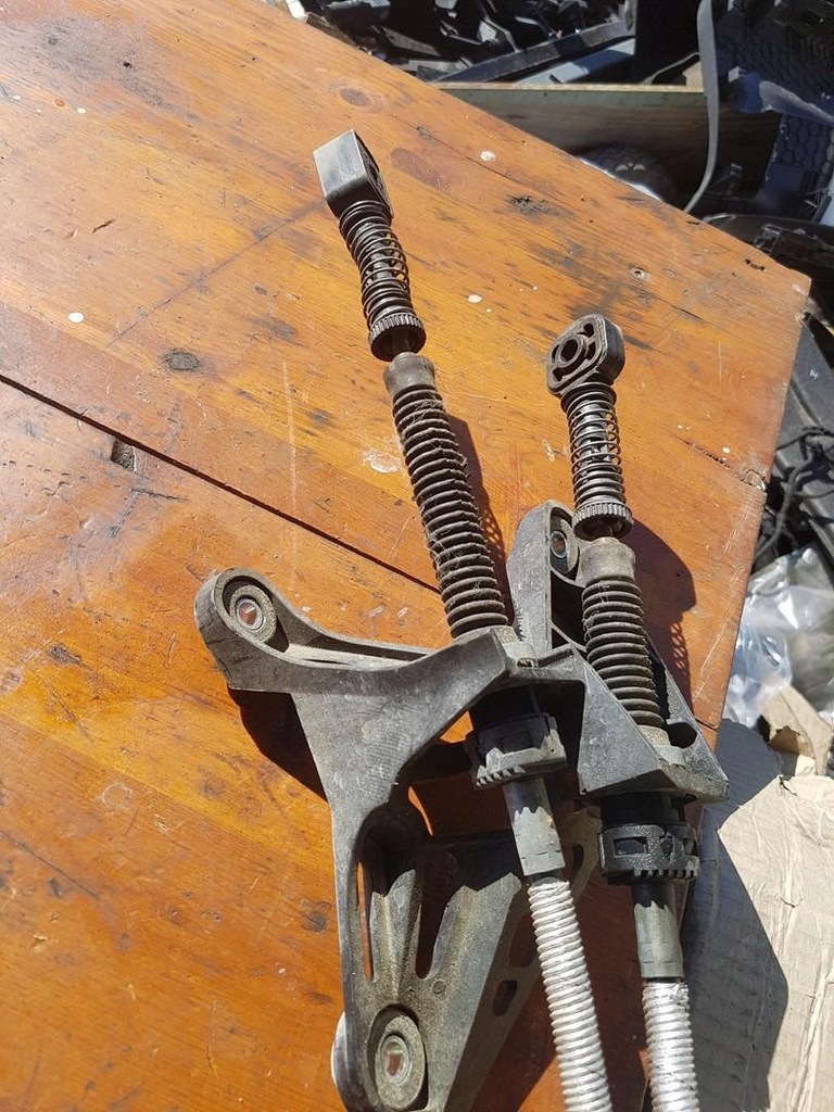 фото №6, Выборщик тросы передач audi a3 8v 5q0711061