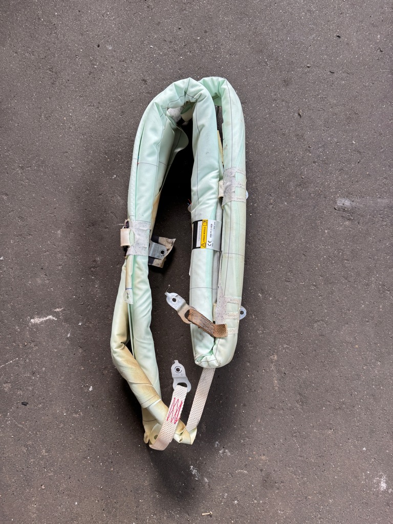 фото №1, Volvo v90 шторка безопасности правая оригинал 31455875