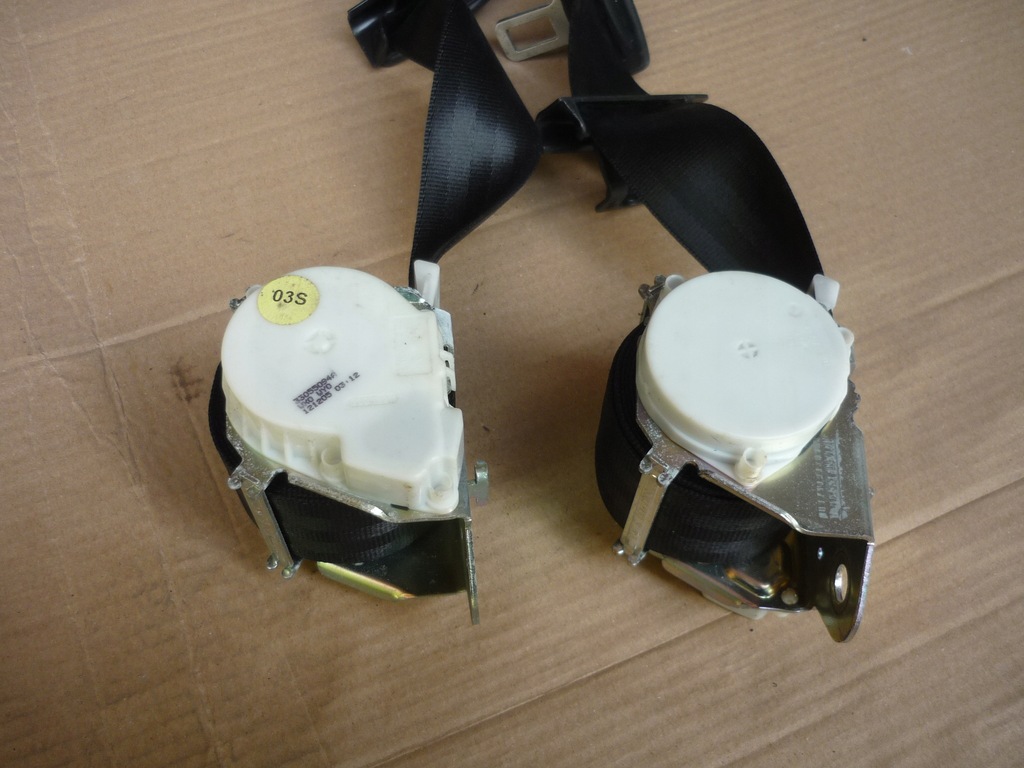 фото №7, Ремені задня vw eos чорні комплект 1q0857805 1q0857806