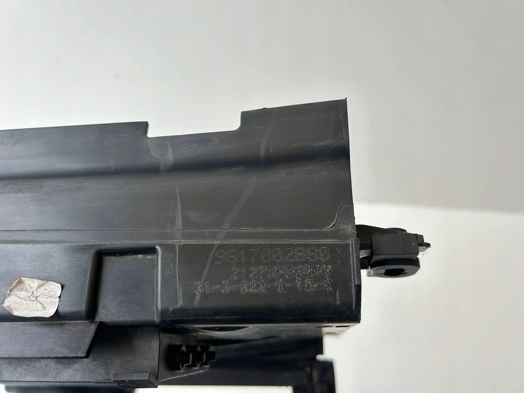 фото №8, Peugeot 3008 5008 ii повітропровід повітря 9817002880 оригінал