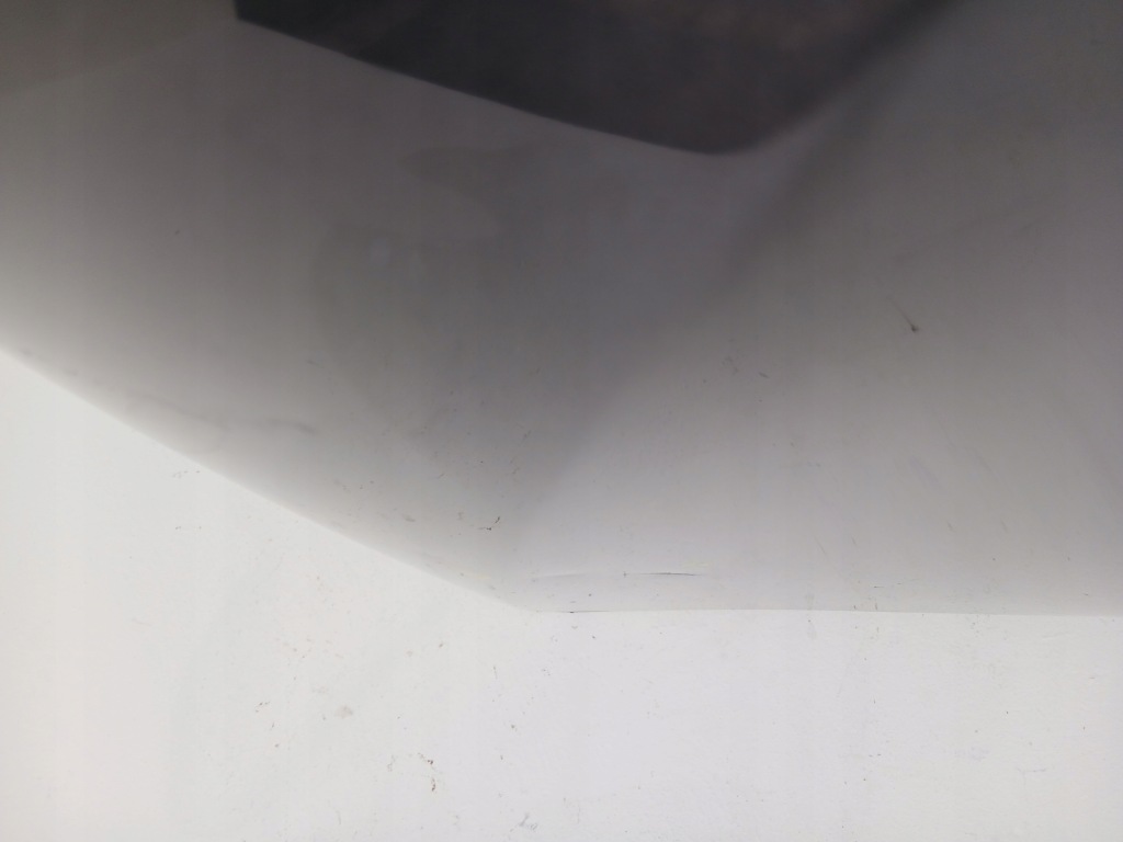 Toyota corolla e16 2013- капот крышка двигателя с Разборки