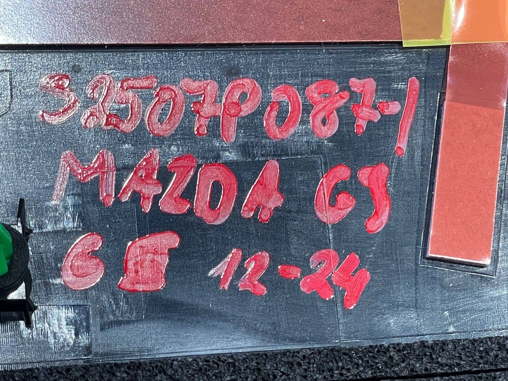 фото №9, Mazda 6 gj iii 3 12-24 kombi молдинг верхній вертикальна двері праве задня задня