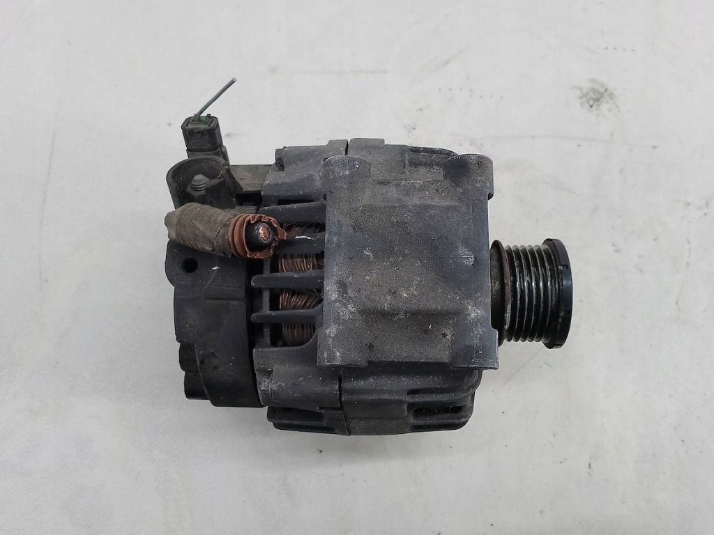 Генератор peugeot 308 1 757651380 tg12c059 valeo 1.6 vti с Разборки