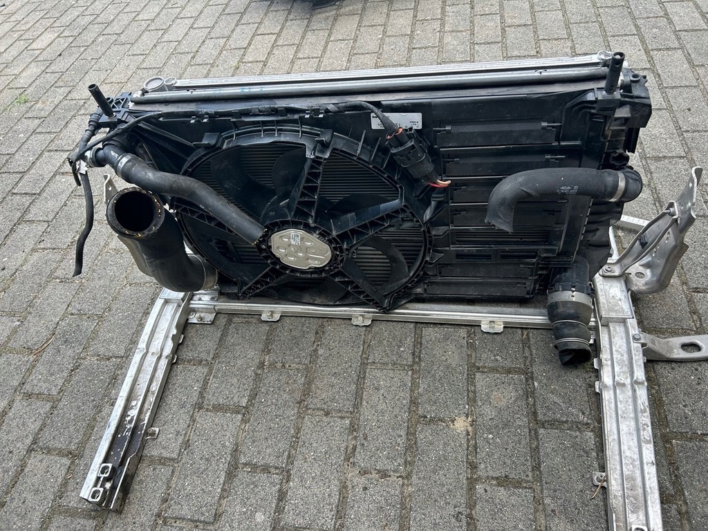фото №15, Bmw x1 f48 lci lift pas передній підсилювач балка радіатор 16d 1.5