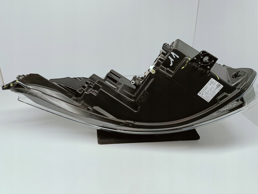 Купить Renault trafic 3 рестайлинг  4 21- фара правый  перед led pure vision 260102899r