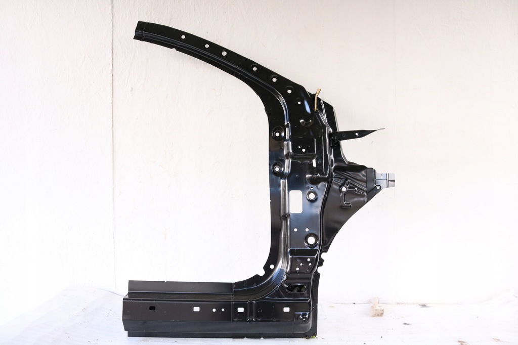 фото №1, Kia sportage iii блок двигателя порог правый обшивка