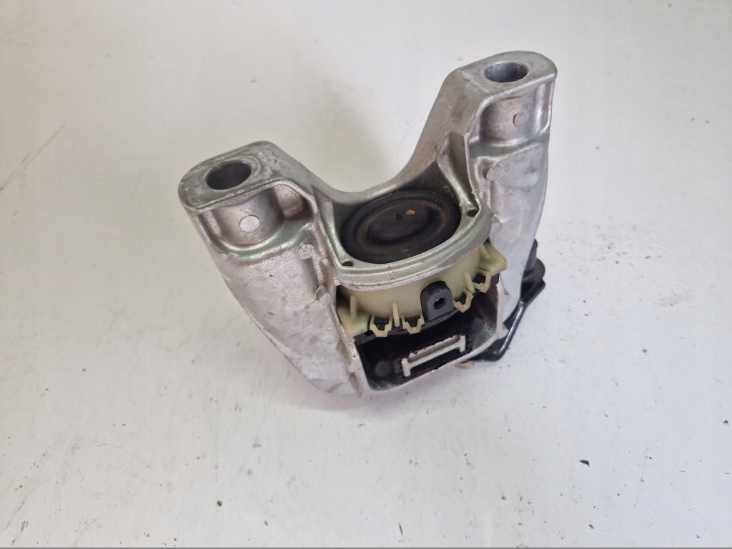 фото №1, Ford ecosport 1.5 tdci подушка кронштейн двигателя jn15-6f012-aa