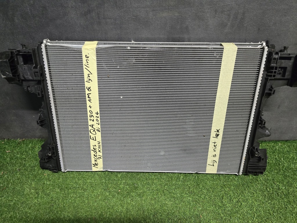 фото №6, Радіатор води інтеркулер mercedes eqa eqb w243