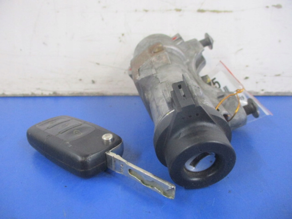 фото №7, Vw polo iv 9n lift 1.4 16v замок зажигания. 4b0905851q