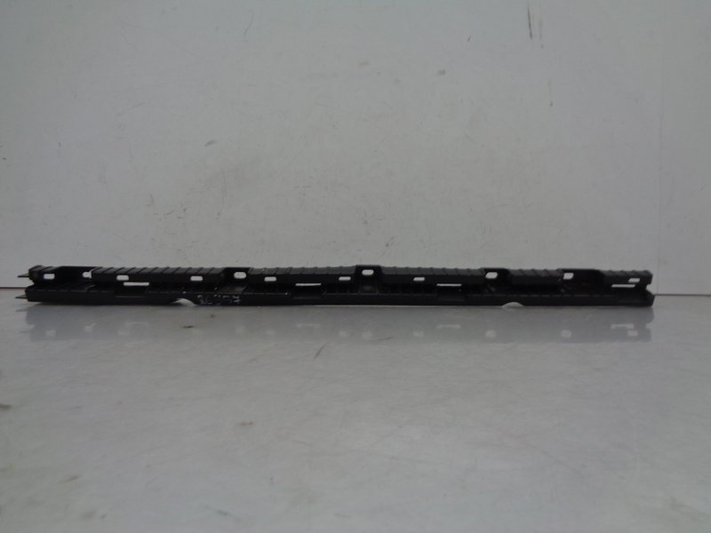 фото №1, Volvo xc90 ii кронштейн направляющая молдинг порог правая