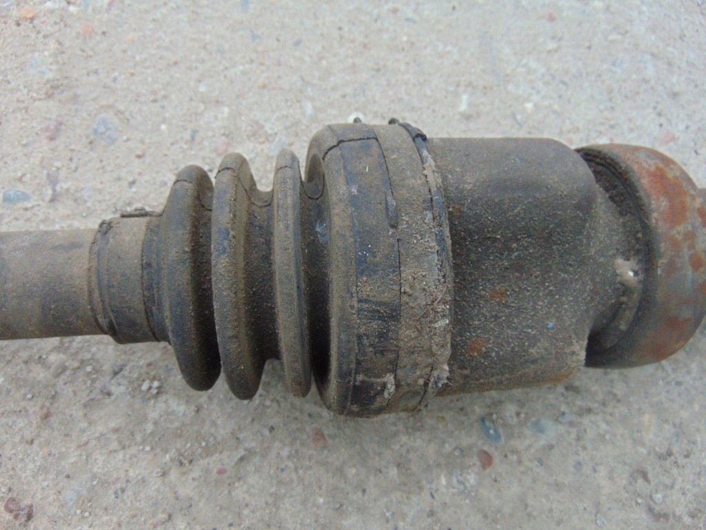 Приводной вал правая длинная focus mk3 c-max mk2 1.6 b Цена