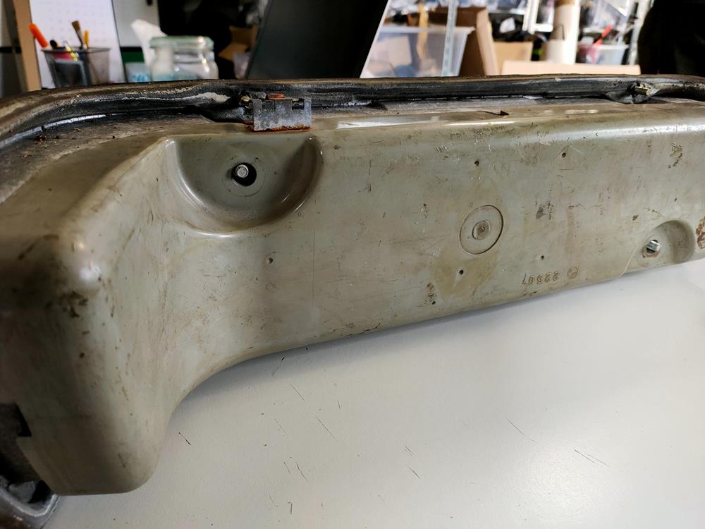 фото №8, Лампа задняя левый mercedes 107 usa комплект