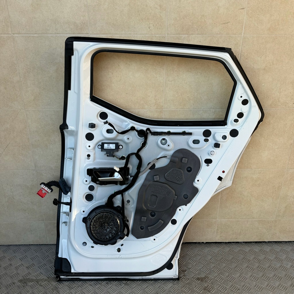 фото №4, Дверь задние правое citroen ds3 crossback 2018 rok