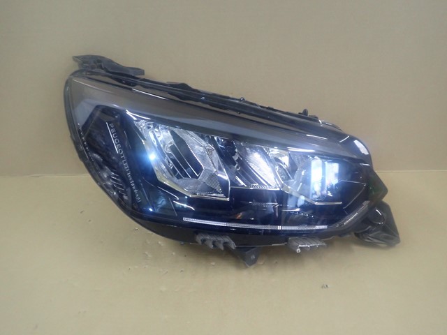 фото №1, Лампа правая правый full led peugeot 208 ii 2008 19-