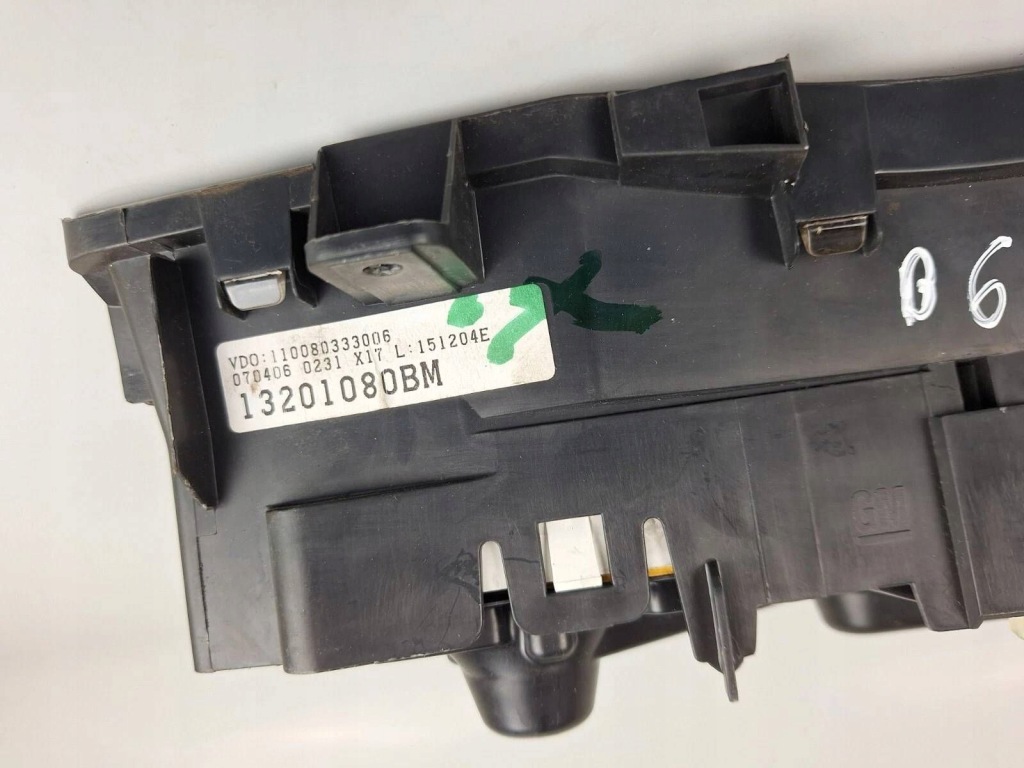 Opel meriva a 2010 лічильник / спідометр Недорого