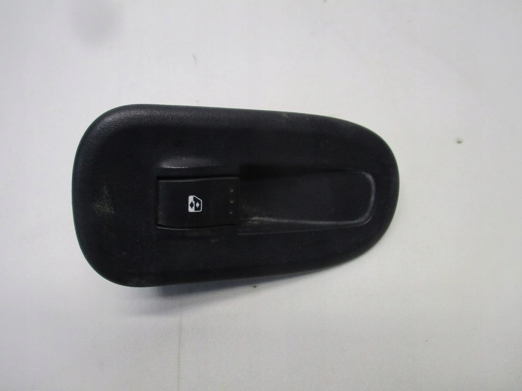 фото №1, Панель кнопка стекло правый renault master iii