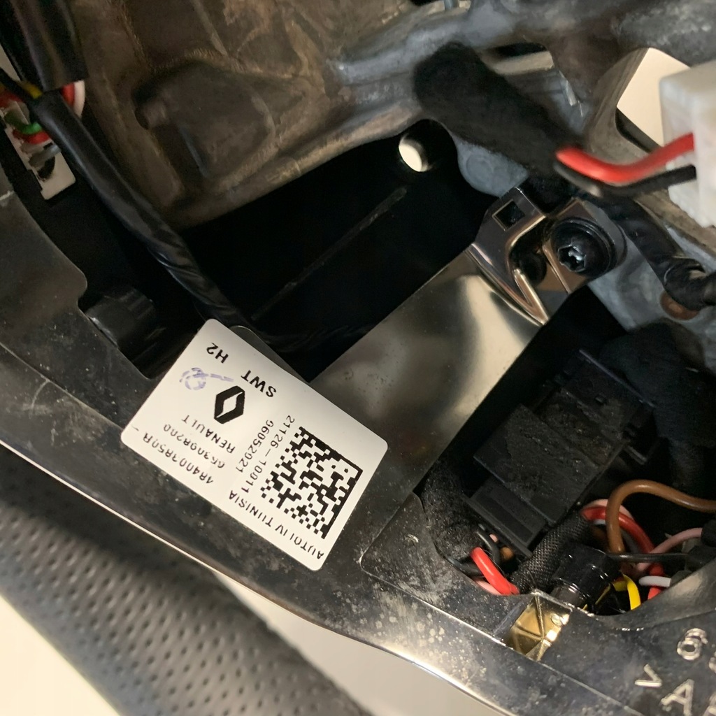 фото №5, Renault megane v e-tech повітропровід 484003850r