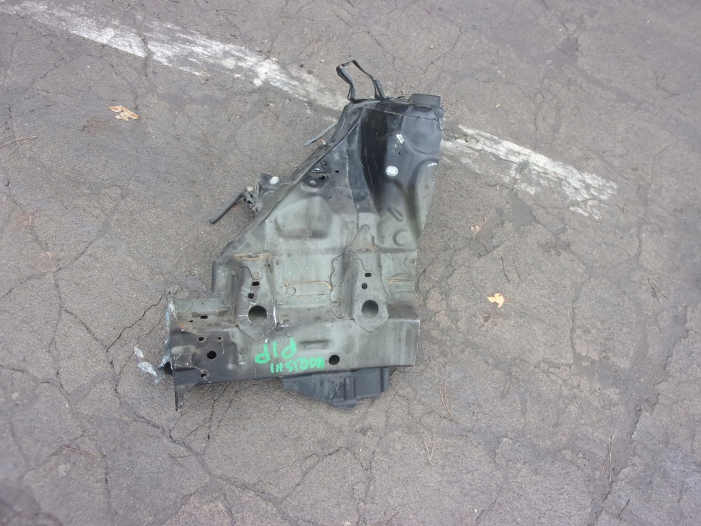 фото №1, Toyota yaris iii лонжерон подкрылок правый перед