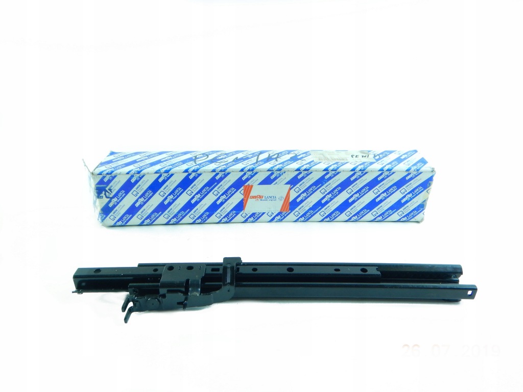 фото №1, Напрямна сидіння перед fiat stilo 2001-2007 - 46807720