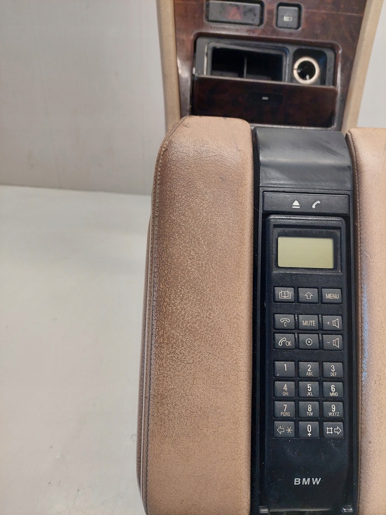 фото №6, Підлокітник тунель середній bmw e38 телефон