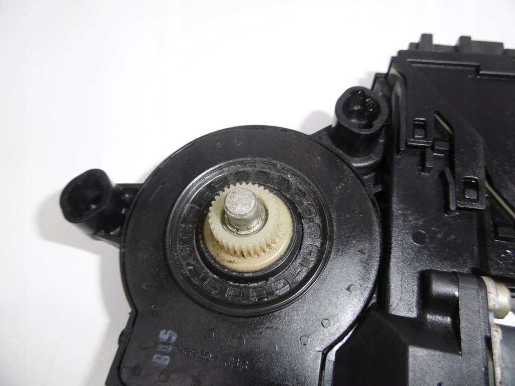 фото №9, Моторчик стекло правый задняя porsche cayenne touareg