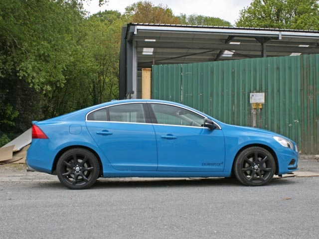 фото №10, Volvo s60 2010 спойлер спойлер na крышка грунтовка!