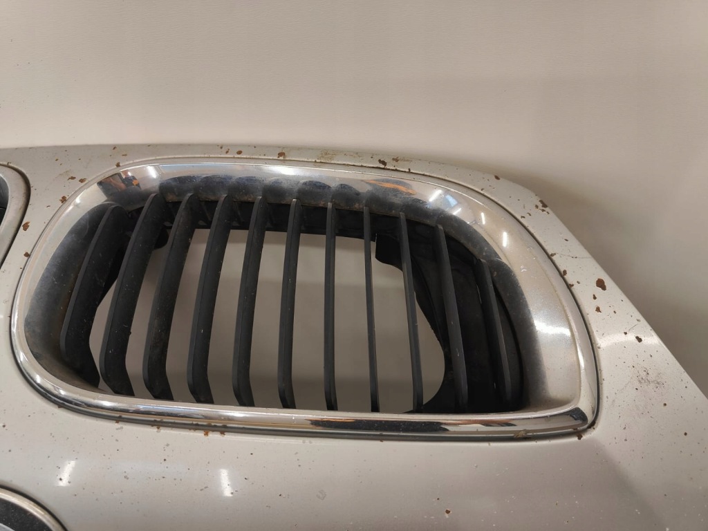 Bmw e46 3 3 рестайлінг  01-04 седан універсал капот кришка двигуна решітка Недорого