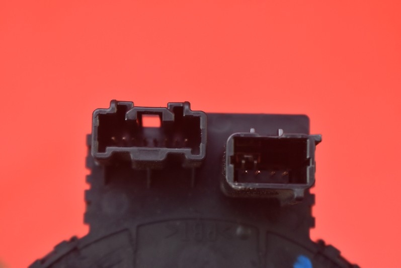 фото №10, Лента подушка безопасности шлейф mazda mpv 2 ii lw 99-03