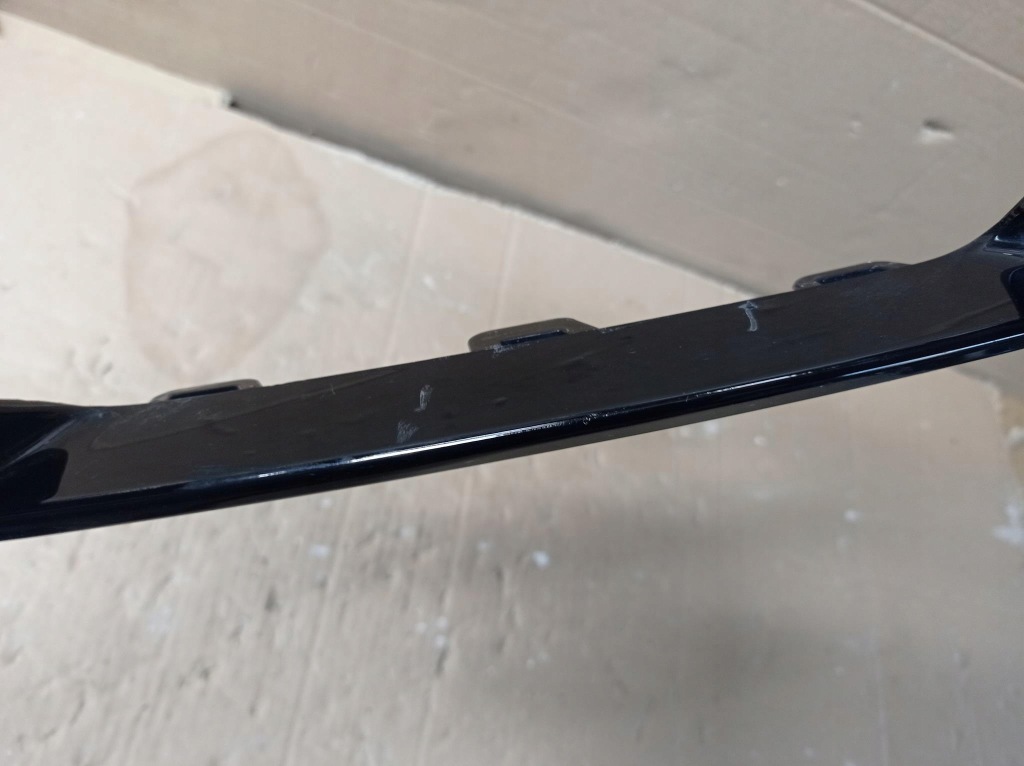 фото №7, Audi e-tron s-line решітка ліва бампера перед 4ke