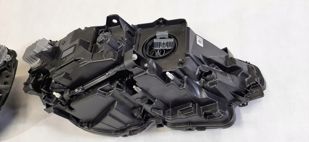 фото №8, Volvo v90 s90l фара лампа 31655286 31655285