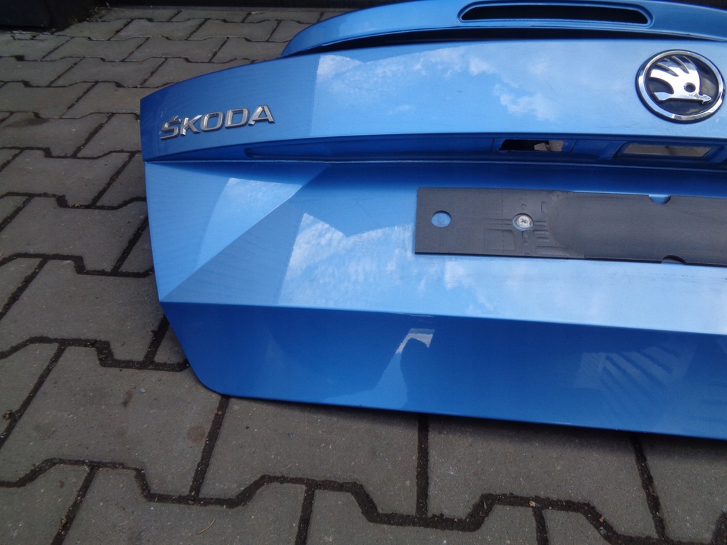 фото №7, Skoda fabia iii hb 5d кришка багажника 6v6827105