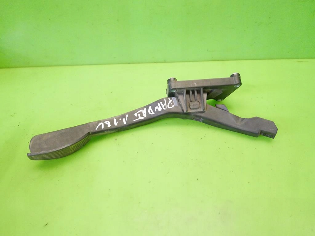 фото №7, Педали педаль газа ls348445 fiat panda ii 1.1 03-06