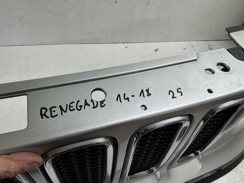 фото №8, Решётка радиатора решётка радиатора jeep renegade 14-18