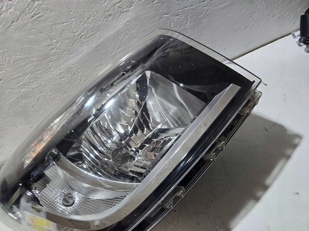 фото №15, Renault trafic iii x82 права лампа оригінал europa комплектна