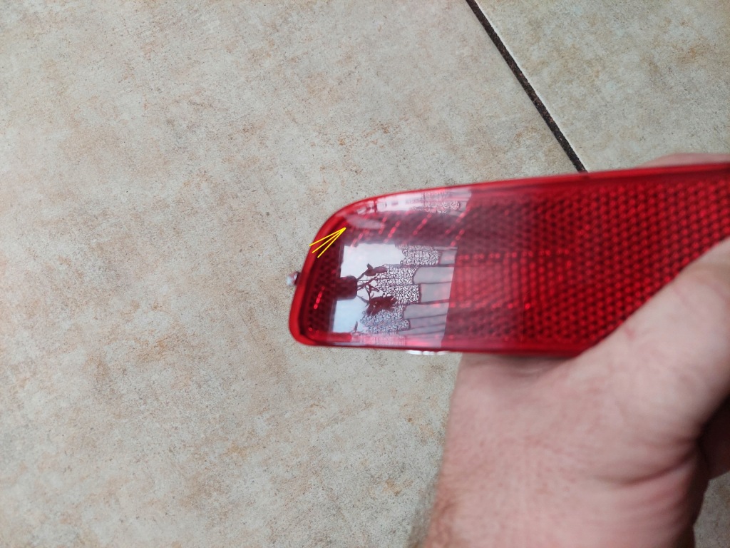 Лампа - правый задняя - нижняя w бампере - audi q5 - 8r0 Цена