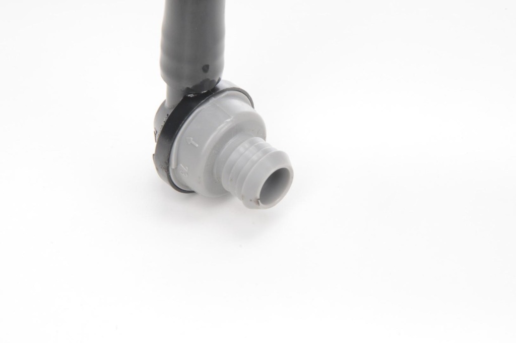 фото №4, Aston martin db11 5.2 wąż шланг усилитель тормозов