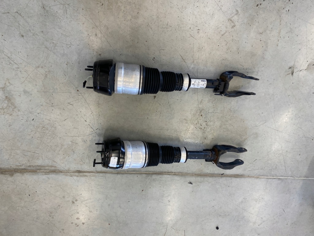 Купити Амортизатор перед правий лівий mercedes ml gl w166 1663233100