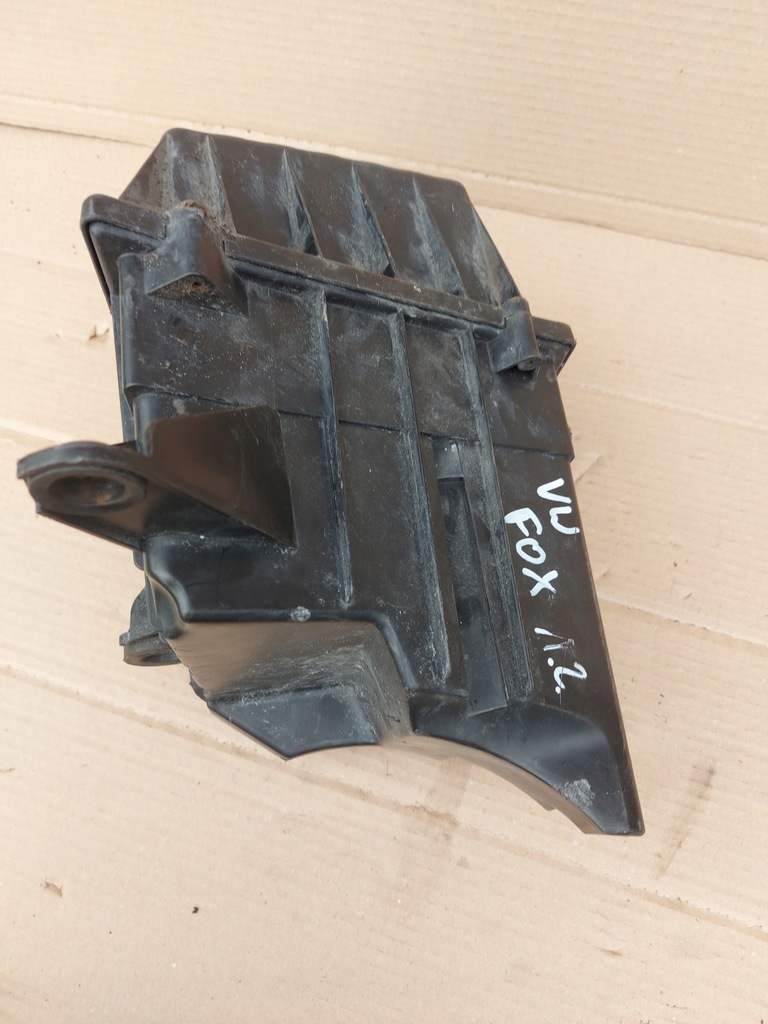 фото №6, Корпус фільтра повітря vw fox