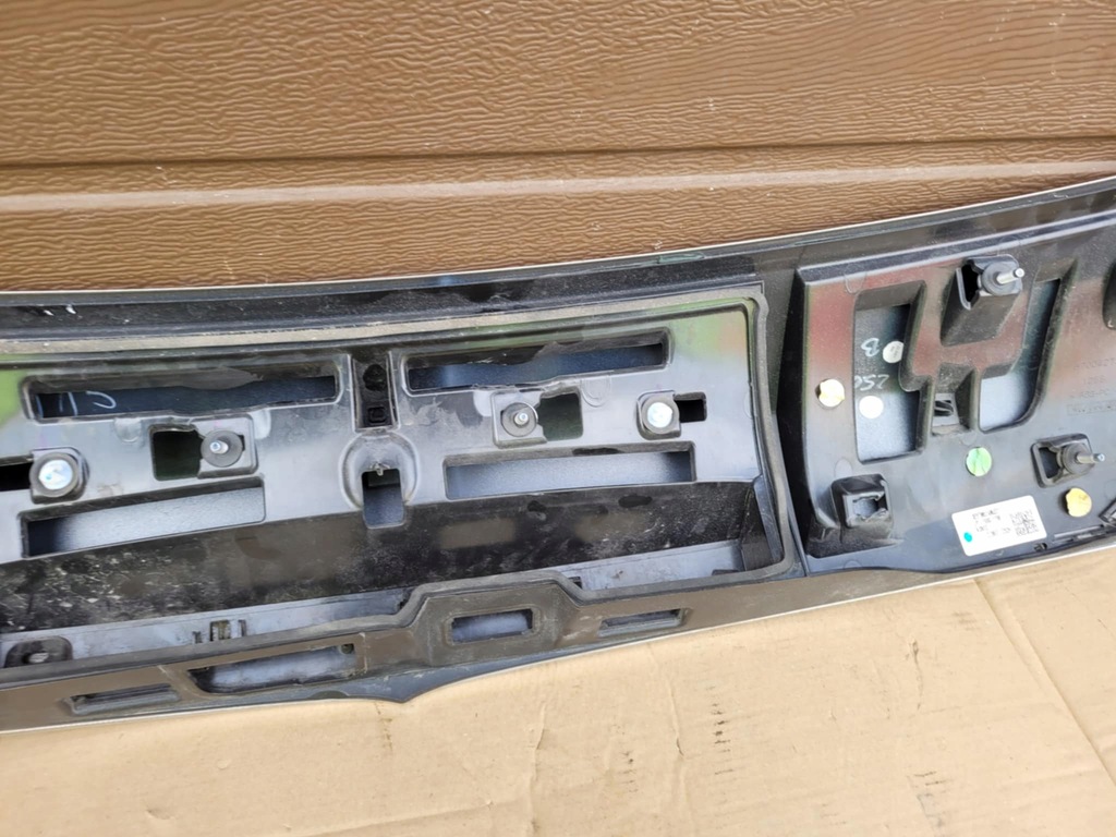 фото №9, Накладка крышки багажника maserati levante 670042733