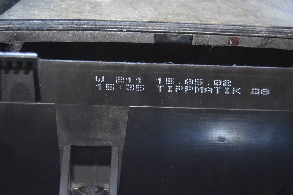 фото №9, Підлокітник mercedes-benz e w211 a2116800250