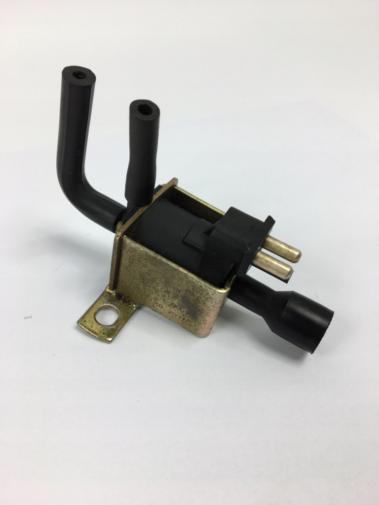 Купить Электроклапан клапан mercedes w126 se sel sec sl r107 0015407097 72107100